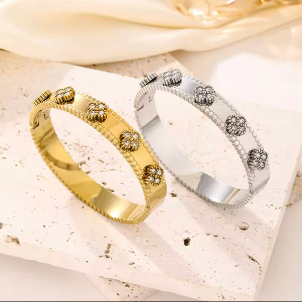 Cleo Clover Bracelets